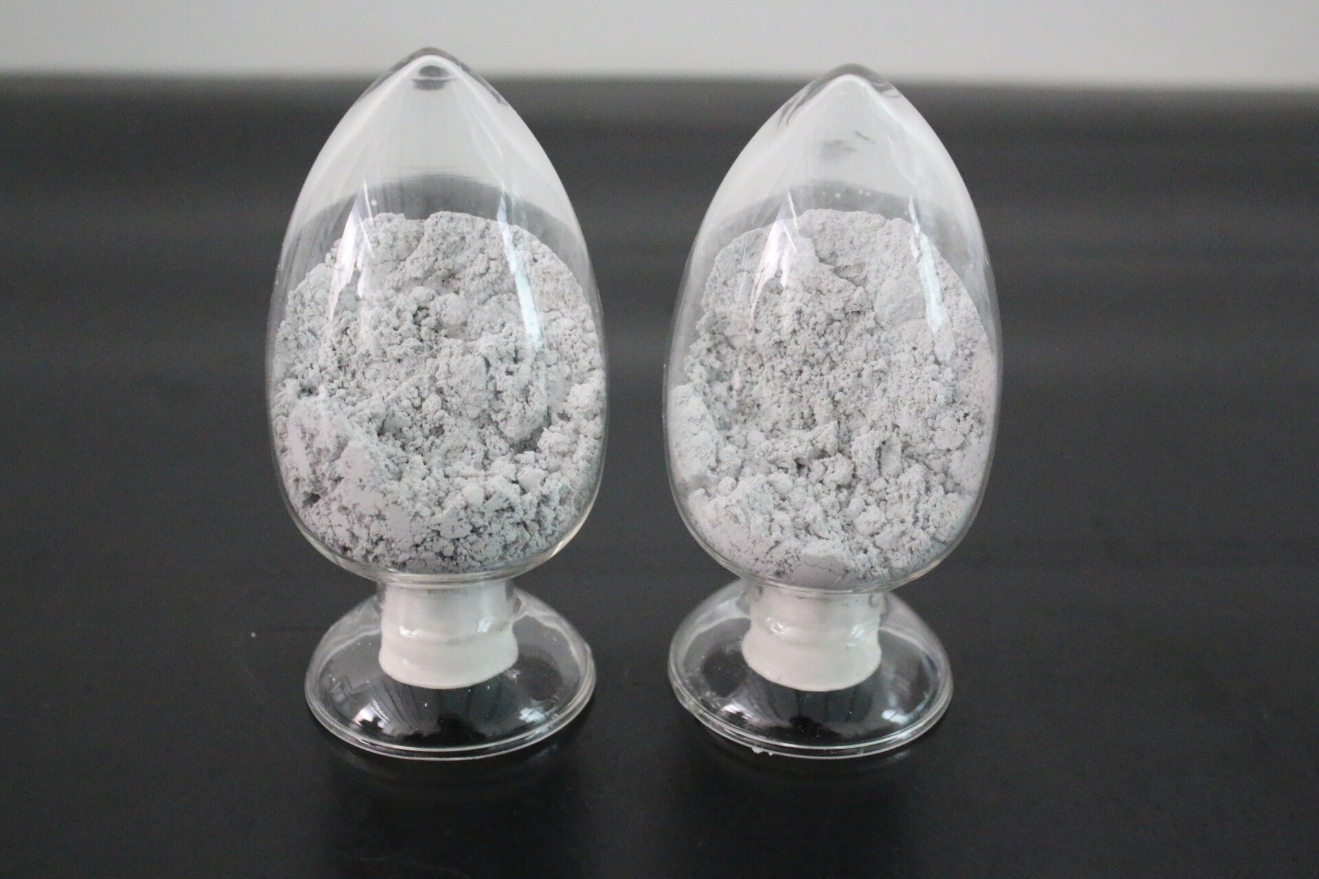 窒化アルミニウム粉末Aの商品イメージ