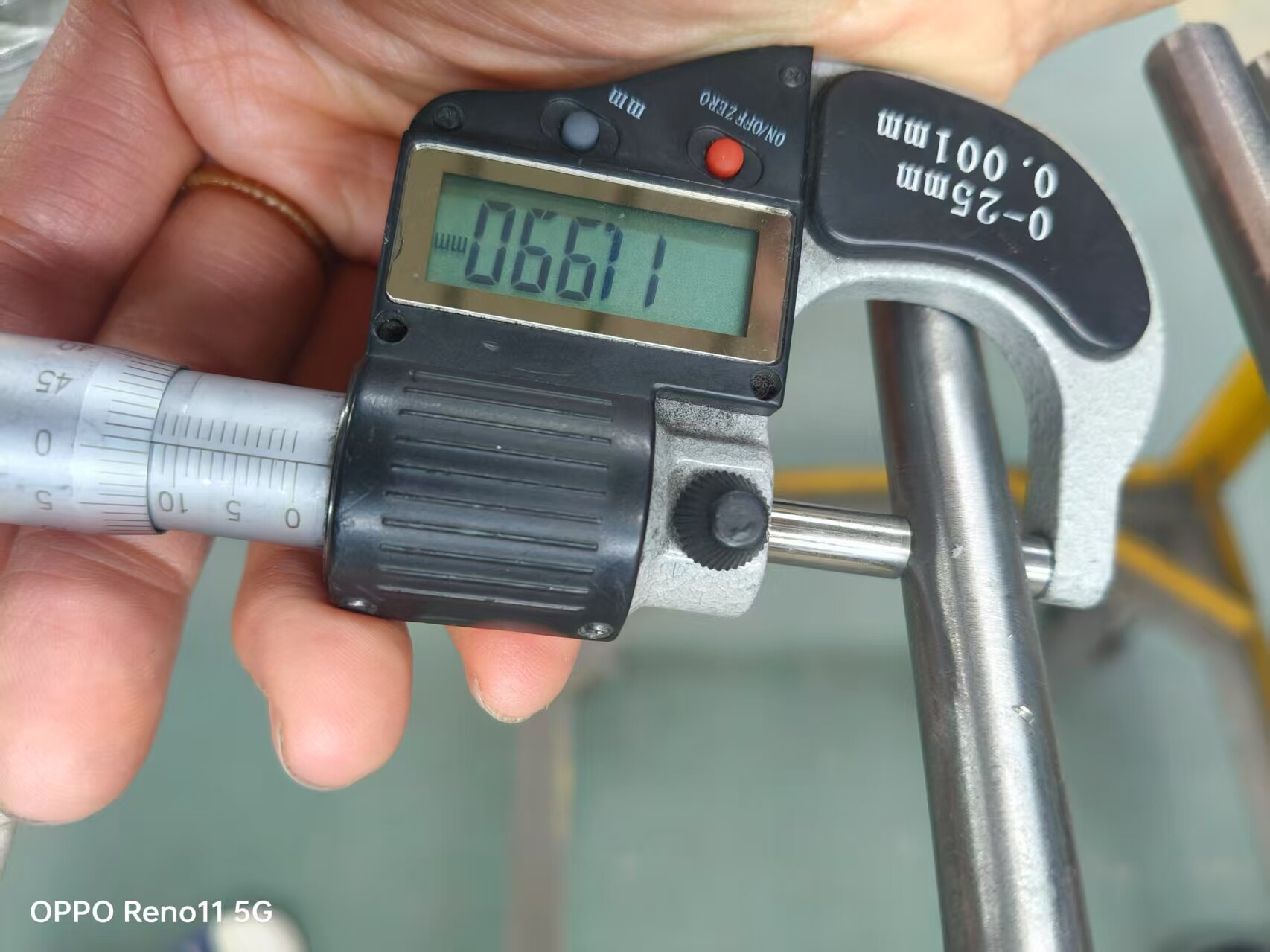 チタン合金TC11(Ti-6.5Al-3.5Mo-1.5Zr-0.3Si相当)の商品イメージ