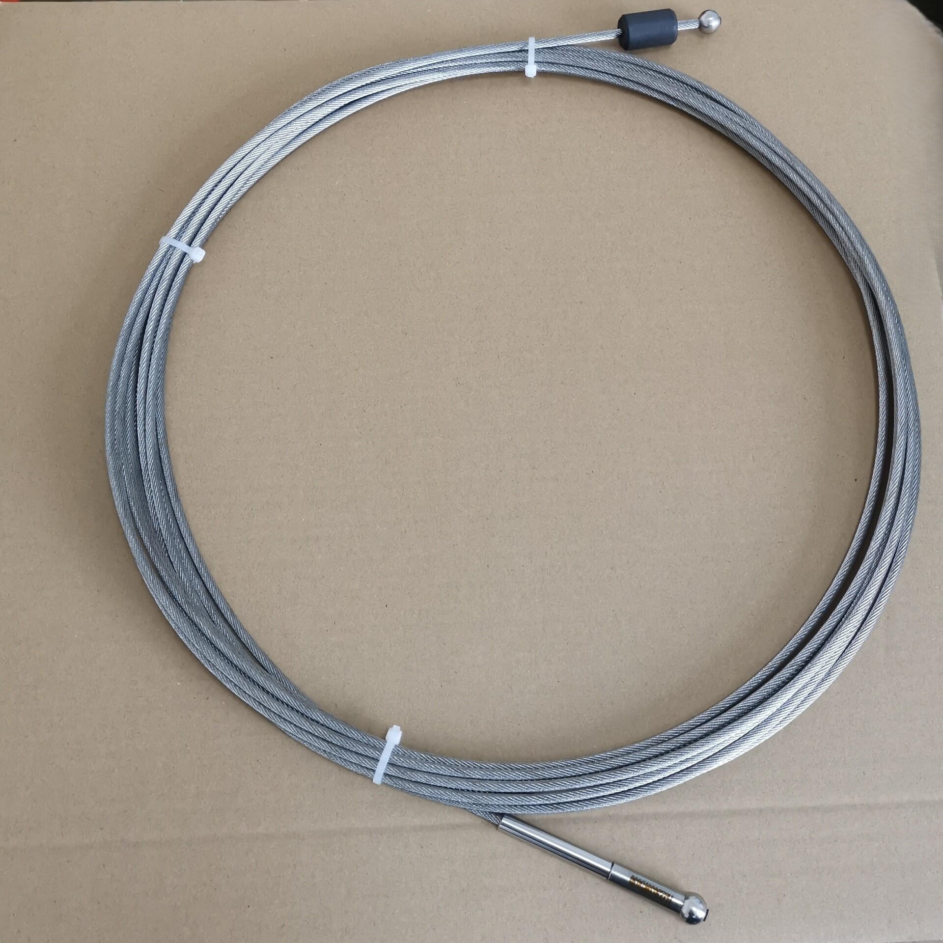 単結晶炉用タングステンワイヤーロープ（端子付き）の商品イメージ