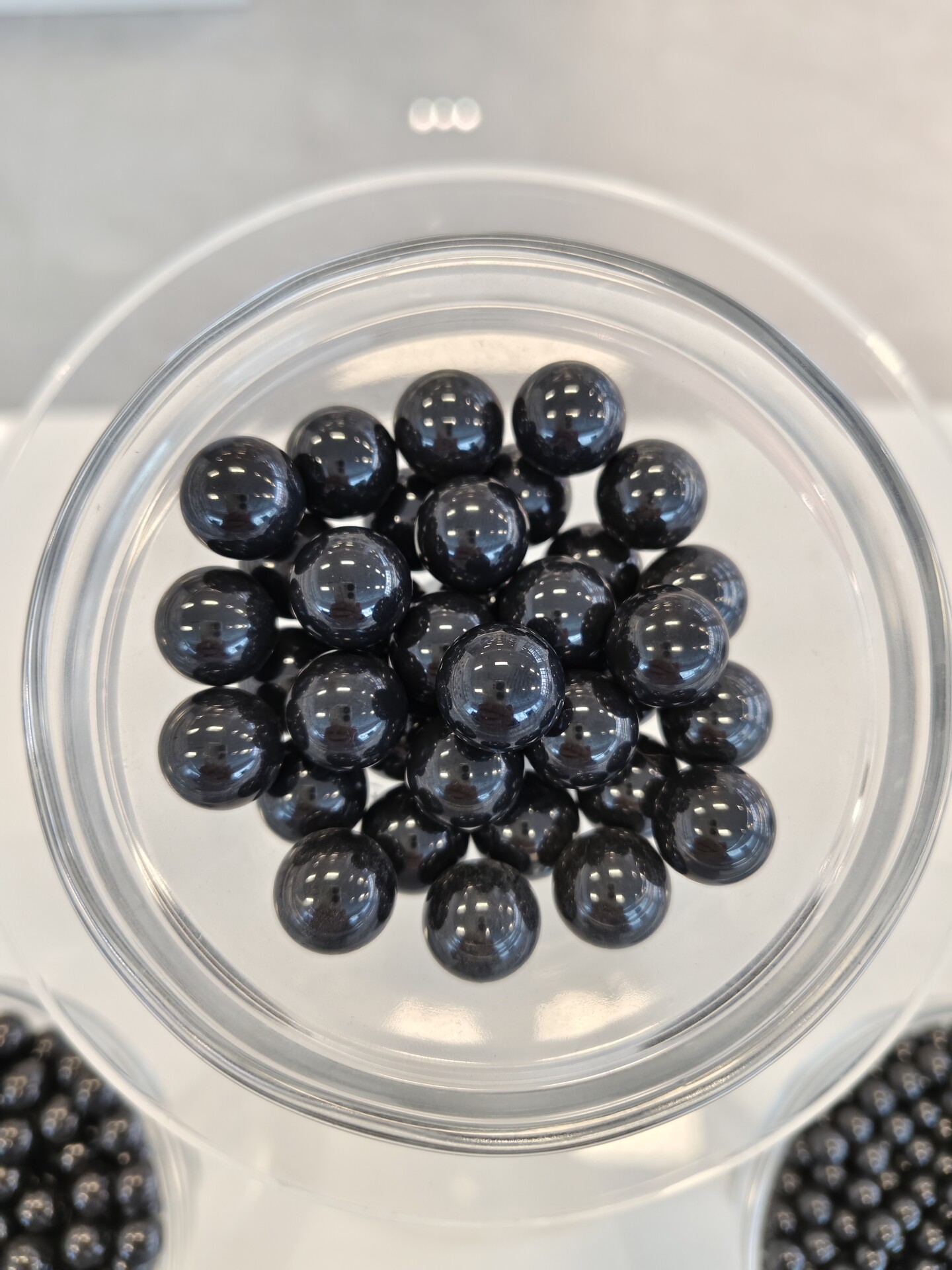 窒化ケイ素球の商品イメージ