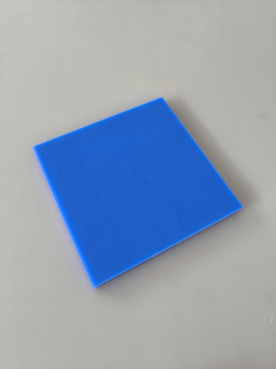 樹脂スーパーキャストナイロン板　MCN  N550　青の商品イメージ