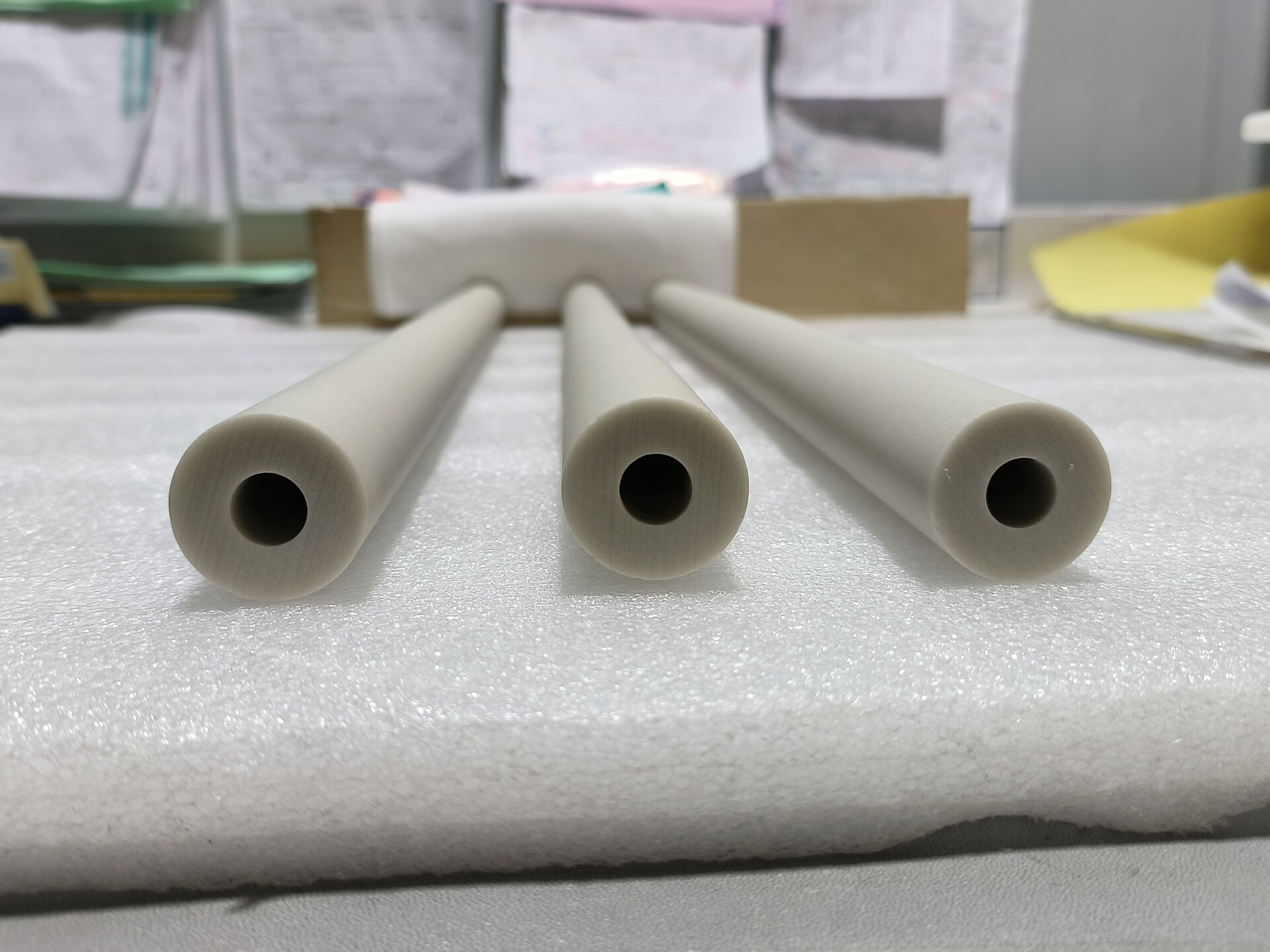 窒化アルミニウムセラミック パイプの商品イメージ